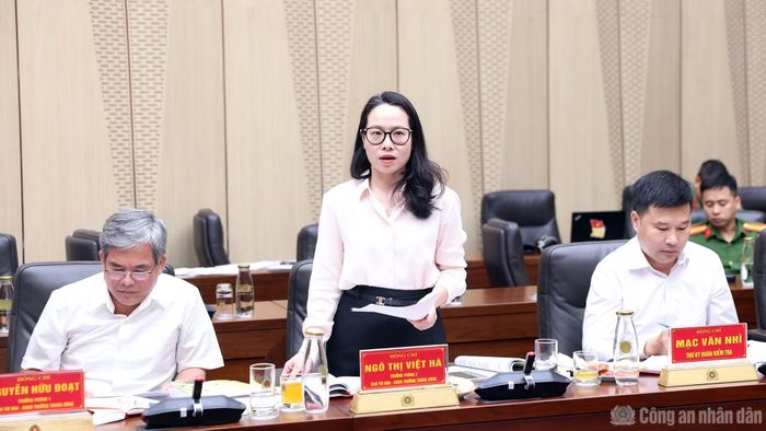 Các đại biểu đề xuất các giải pháp nhằm tiếp tục đổi mới, nâng cao chất lượng, hiệu quả công tác thi đua, khen thưởng trong thời gian tới.
