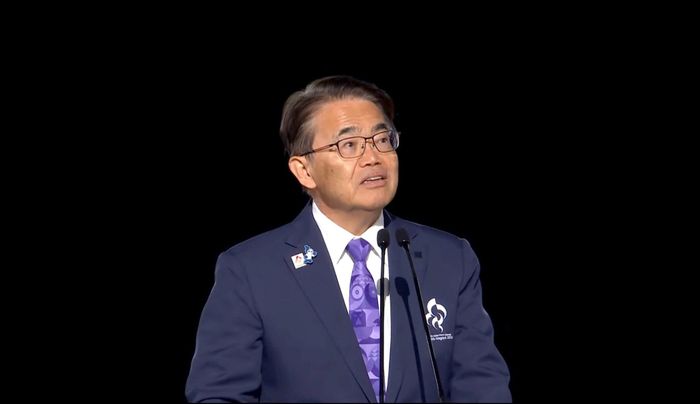 Ông Ōmura Hideaki, Thống đốc tỉnh Aichi, Trưởng ban Tổ chức Đại hội phát biểu khai mạc. Ảnh: BTC