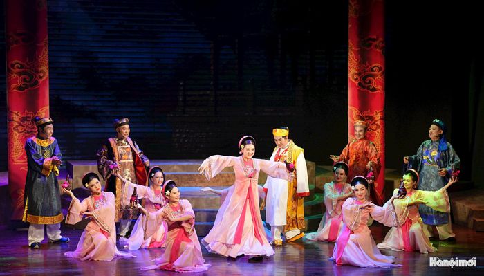 Thông qua diễn xuất, lời thoại và sự phối hợp giữa các nhân vật, những vấn đề về tri thức, đạo lý và cách làm người được chuyển tải bằng hình thức giàu cảm xúc.