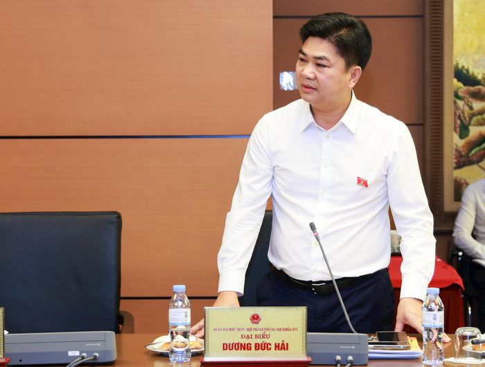 Đại biểu Dương Đức Hải (Đoàn thành phố Hà Nội) phát biểu thảo luận. Ảnh: Văn Tuyến