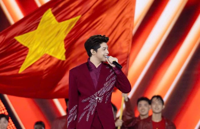 Noo Phước Thịnh.