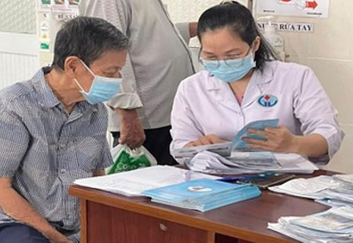 Tư vấn giúp tăng 52,3 điểm phần trăm tuân thủ điều trị ở bệnh nhân tăng huyết áp. Ảnh: NTT