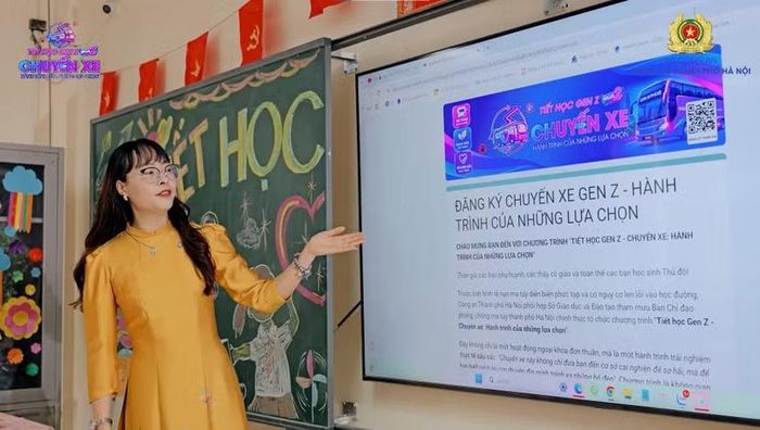 Giáo viên và các em học sinh đang chời đợi những câu chuyện trong Tiết học Gen Z mùa 2 diễn ra vào sáng mai 21-10