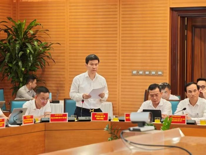 Đại biểu báo cáo kết quả tại Hội nghị