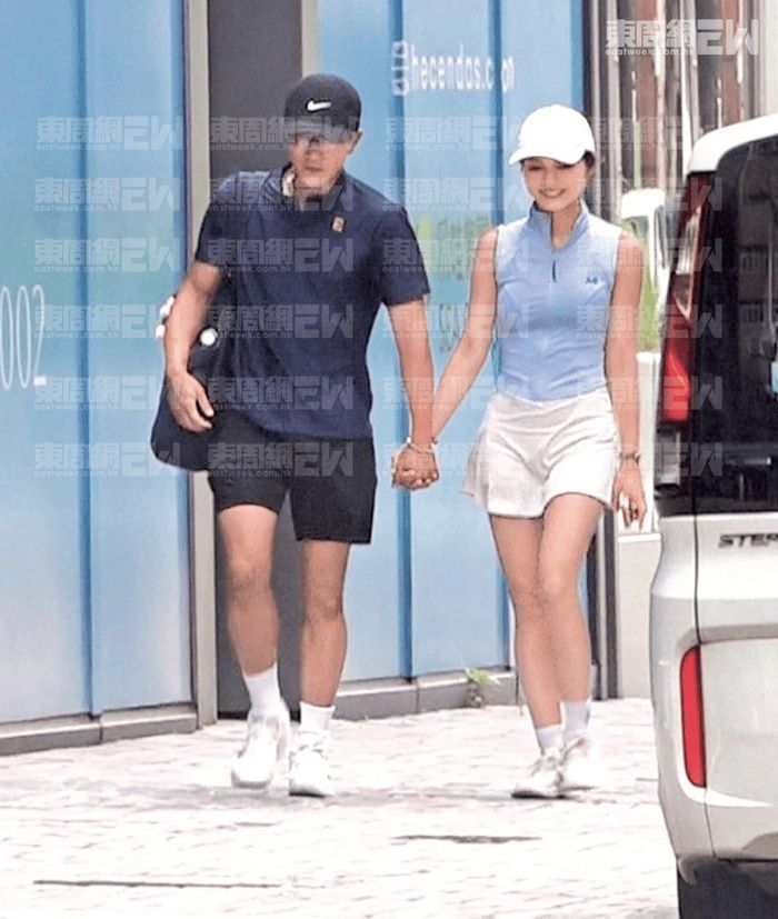Lưu Khải Uy và Lê Kỷ Quân được bắt gặp cùng nhau chơi pickleball. Ảnh: Stheadline.