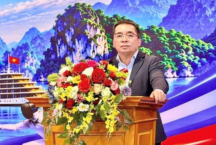 Ông Nguyễn Thanh Tùng - Phó Giám đốc Sở VHTTDL Quảng Ninh phát biểu tại Lễ khai mạc