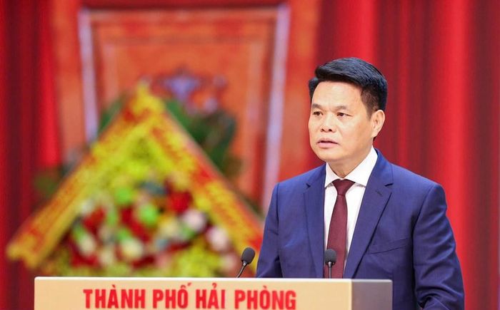 Bí thư Thành ủy, Trưởng Đoàn đại biểu Quốc hội TP. Hải Phòng Lê Ngọc Châu phát biểu tại chương trình