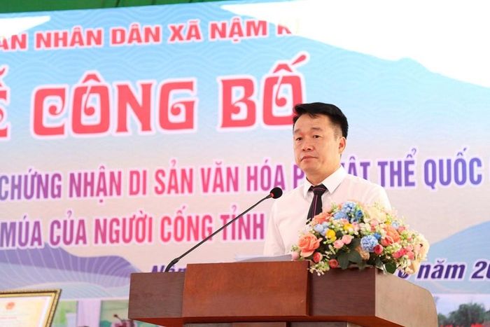 Chủ tịch UBND xã Nậm Kè Nguyễn Tiến Thành phát biểu tại buổi lễ