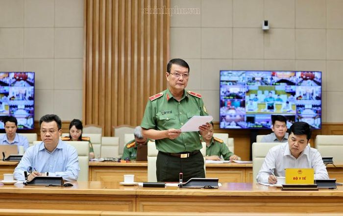 Lãnh đạo các bộ, ngành, địa phương phát biểu - Ảnh: chinhphu.vn/Phương Nguyên