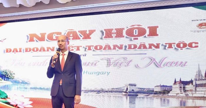Đại sứ Bùi Lê Thái phát biểu tại sự kiện. (Ảnh: Đại sứ quán Việt Nam tại Hungary cung cấp)