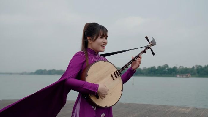 Mai Chung mong muốn, đây sẽ là một MV "để đời" cô dành tặng xứ Huế.