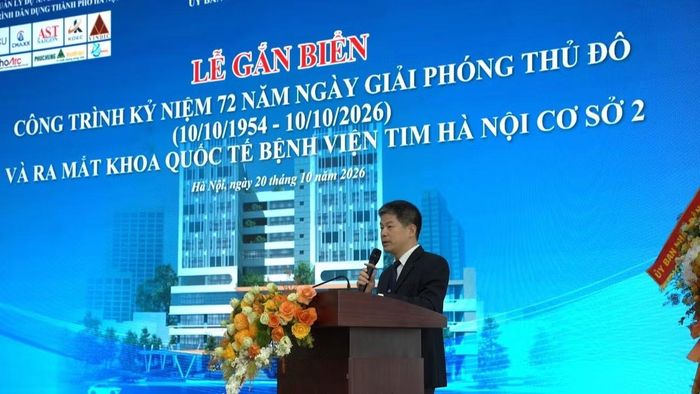 `Phó Giáo sư, Tiến sĩ Nguyễn Sinh Hiền phát biểu tại buổi lễ. (Ảnh: QUANG HÙNG)