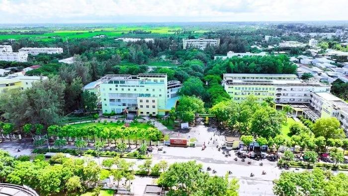 Đại học Trà Vinh được công nhận là điểm du lịch mới của tỉnh Vĩnh Long. (Ảnh: HOÀNG TRUNG)
