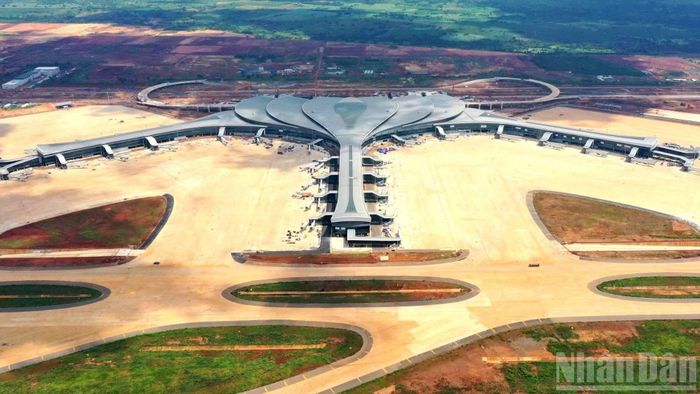 Theo dự kiến sân bay Long Thành sẽ khai thác thương mại vào cuối năm 2026.