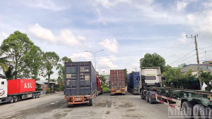Đề án phát triển biên giới đặt mục tiêu ưu tiên hoàn thiện hạ tầng tại các cửa khẩu Mộc Bài, Xa Mát, Tân Nam và Bình Hiệp. (Ảnh: THANH PHONG)