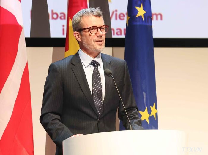  Nhà Vua Đan Mạch﻿ Frederik X phát biểu tại Diễn đàn Doanh nghiệp Việt Nam-Đan Mạch. (Ảnh: TTXVN) 
