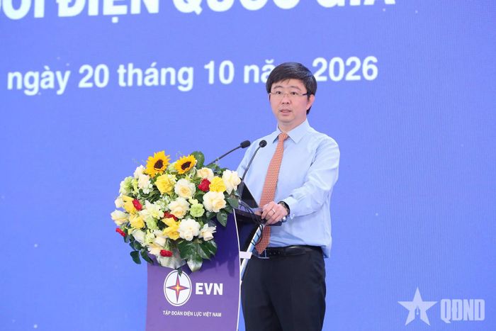 Đồng chí Bùi Hoàng Phương, Chủ tịch UBND tỉnh Quảng Trị phát biểu.