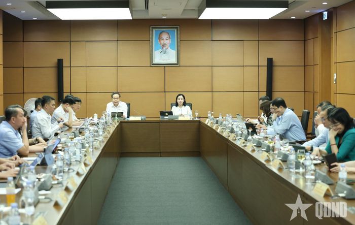  Quang cảnh phiên thảo luận. Ảnh: TRỌNG HẢI