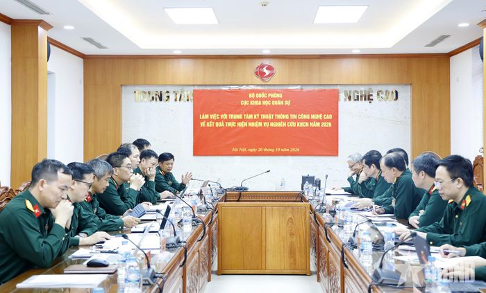 Quang cảnh buổi làm việc. 