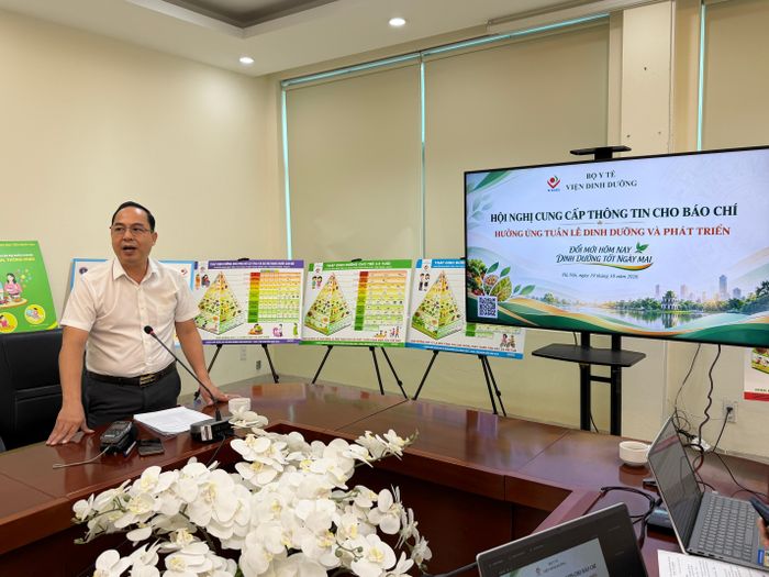 TS Nguyễn Hồng Trường, Phó Viện trưởng Viện Dinh dưỡng. Ảnh: NGỌC DUNG