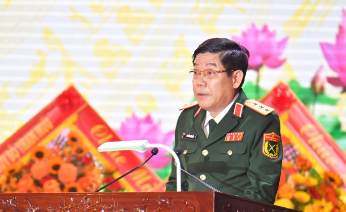  Thượng tướng Nguyễn Văn Gấu phát biểu chỉ đạo tại buổi lễ 