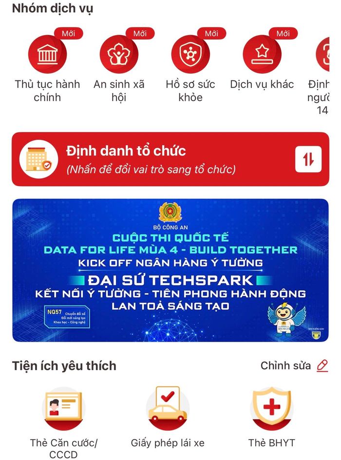  Từ năm 2027, BHXH Việt Nam sẽ chi trả các chế độ BHXH, bảo hiểm thất nghiệp qua VNeID. Ảnh: NGỌC DUNG 