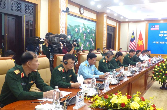  Đoàn đại biểu Bộ Quốc phòng Việt Nam tham dự đối thoại. Ảnh: TRẦN BÌNH 
