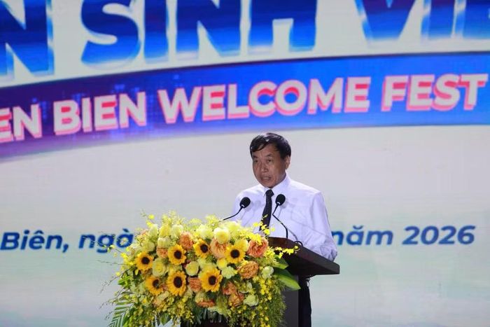 Ông Lê Văn Lương, Chủ tịch UBND tỉnh Điện Biên phát biểu tại chương trình.