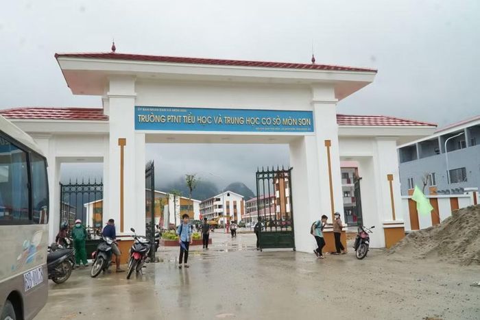 Trường Phổ thông nội trú Tiểu học và THCS Môn Sơn được khánh thành và đi vào hoạt động từ năm học 2026 -2027. Ảnh: Hồ Lài