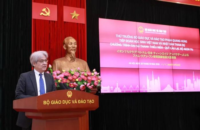 Ông Watanabe Hiroyuki chia sẻ tại chương trình.