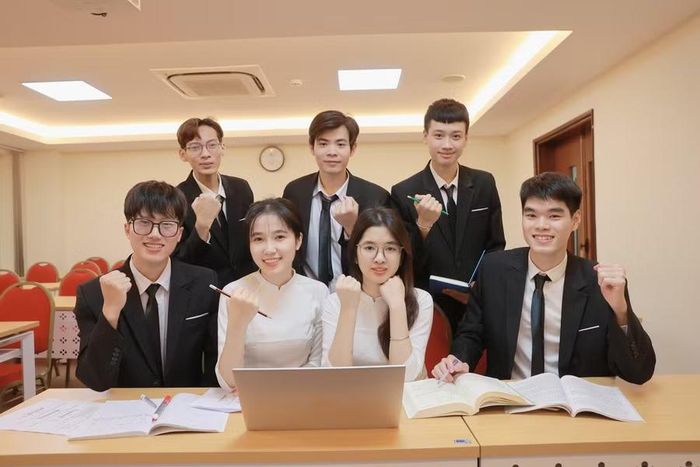 Sinh viên Trường Đại học Thủy Lợi.
