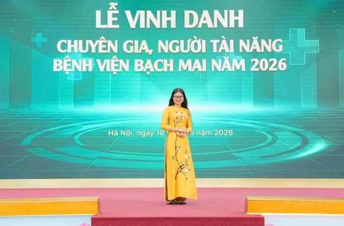 Tuy nhiên, với nữ bác sĩ, thước đo quan trọng nhất vẫn là những thay đổi trong hành trình điều trị của bệnh nhân. Người bệnh cần biết mình có những lựa chọn nào, nên tìm đến đâu, được đánh giá theo tiêu chuẩn nào và có thể tiếp cận những nguồn hỗ trợ phù hợp ra sao.