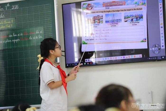 Bài làm và kết quả kiểm tra trên máy tính có giá trị pháp lý tương đương bài làm trên giấy khi đáp ứng các yêu cầu về tính toàn vẹn, xác thực, bảo mật, lưu trữ và khả năng truy xuất theo quy định của pháp luật về giao dịch điện tử.