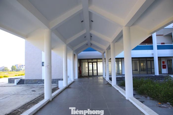 Toàn bộ các hạng mục xây lắp bên ngoài đã hoàn thiện đồng bộ.