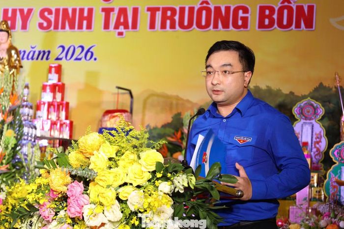 Anh Hồ Phúc Hải - Ủy viên Ban Chấp hành T.Ư Đoàn, Bí thư Tỉnh Đoàn Nghệ An, phát biểu tại buổi lễ.