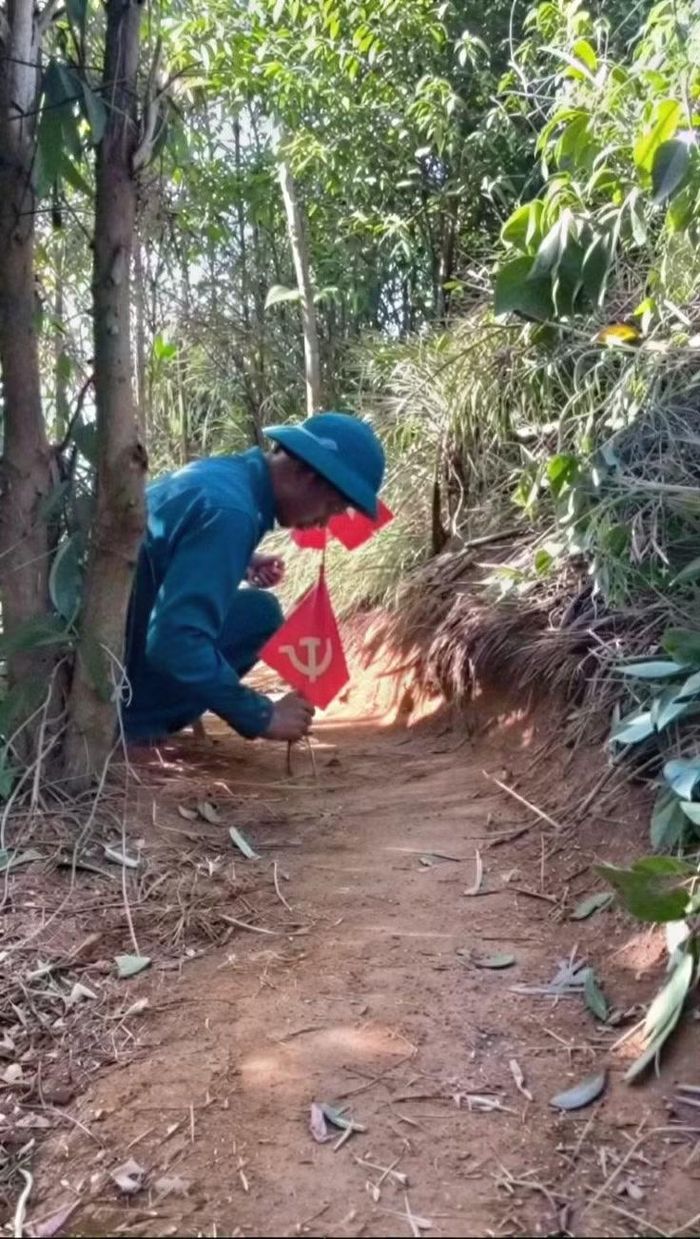 Đánh dấu các vị trí nghi có hài cốt.