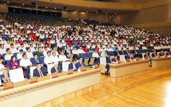 Toàn cảnh buổi lễ. Ảnh: Đàm Thanh