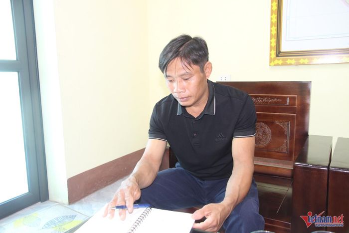 Dù đang kiêm nhiệm nhiều công việc tại thôn, anh Thắng vẫn sẽ nỗ lực hoàn thành nhiệm vụ nếu tiếp tục được bà con tín nhiệm. Ảnh: Trọng Bảo