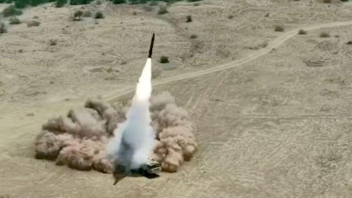 Đợt phóng huấn luyện tên lửa Fatah-2 của Lực lượng Tên lửa Mặt đất Pakistan (ARFC), tháng 4/2026. Nguồn: ISPR/quwa.org