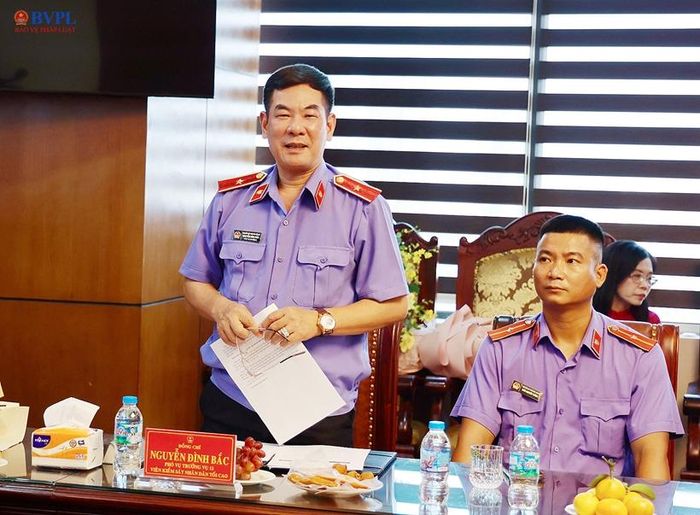  Đồng chí Nguyễn Đình Bắc, Phó Vụ trưởng Vụ 12 phát biểu chúc mừng.