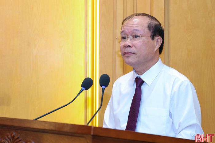 Đồng chí Nguyễn Hoài Sơn phát biểu nhận nhiệm vụ.
