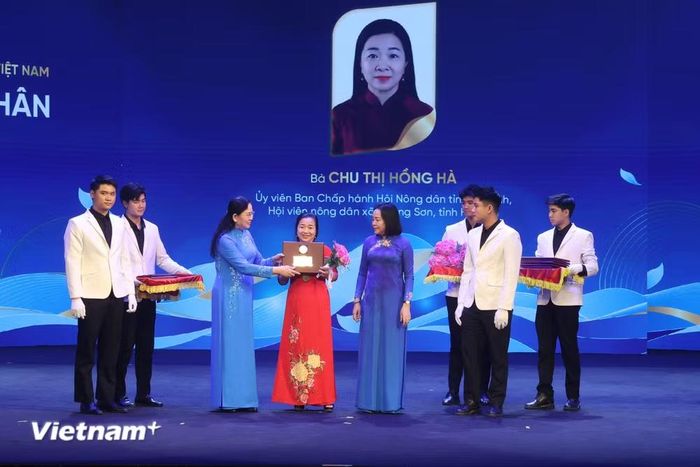 Bà Chu Thị Hồng Hà trở thành một trong 12 cá nhân được trao Giải thưởng Phụ nữ Việt Nam năm 2026. (Ảnh: PV/Vietnam+)