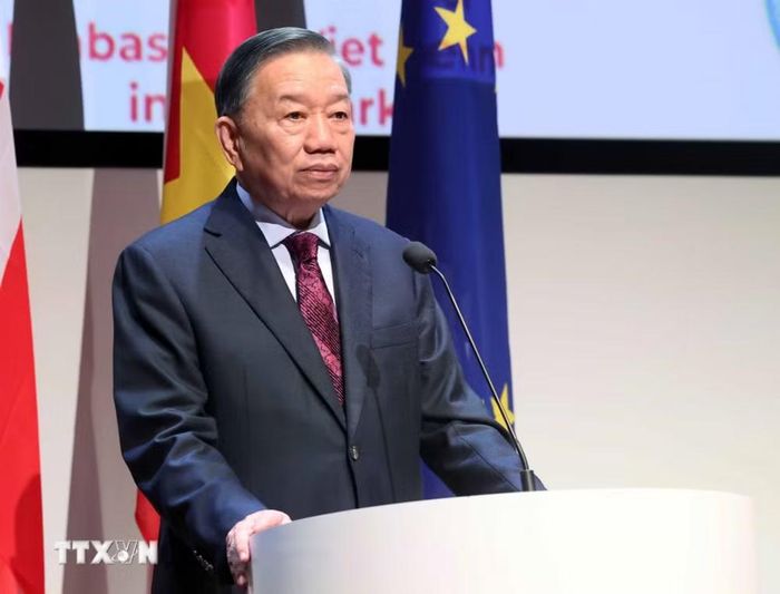 Tổng Bí thư, Chủ tịch nước Tô Lâm phát biểu khai mạc Diễn đàn Doanh nghiệp Việt Nam-Đan Mạch. (Ảnh: Thống Nhất/TTXVN)