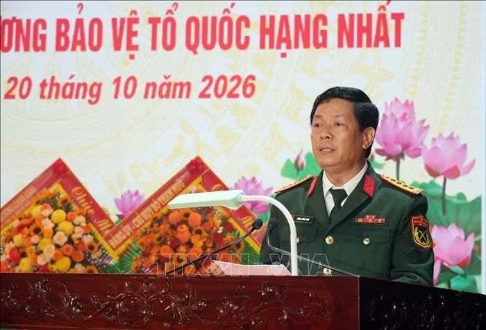 Đại tá Dương Công Sang, Ủy viên Ban Thường vụ Đảng ủy, Chủ nhiệm Chính trị Quân khu 9 phát biểu tại buổi lễ.