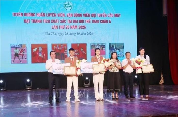 Trao thưởng cho các huấn luyện viên, vận động viên đạt thành tích cao tại Đại hội Thể thao Châu Á lần thứ 20 - năm 2026.