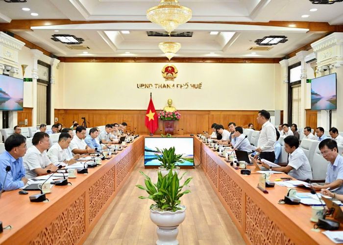 Tổng công ty Cảng hàng không Việt Nam (ACV) làm việc với lãnh đạo thành phố Huế về tình hình khai thác sân bay Phú Bài.