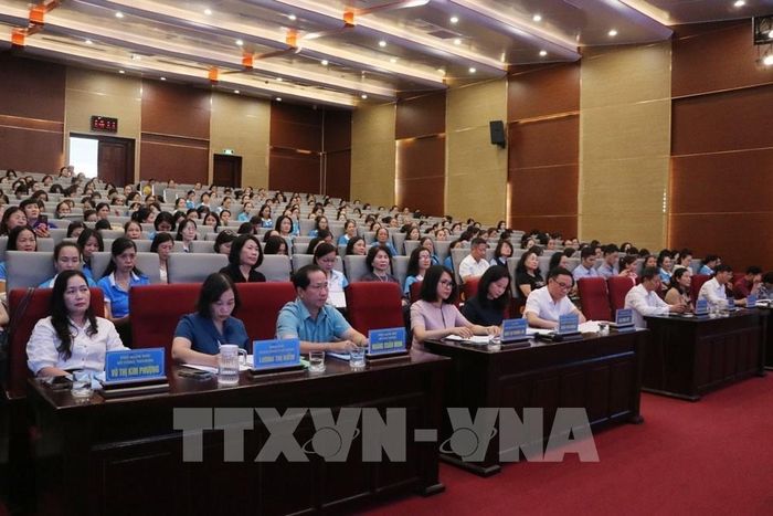 Các đại biểu dự chương trình đối thoại. Ảnh: Mạnh Minh - TTXVN
