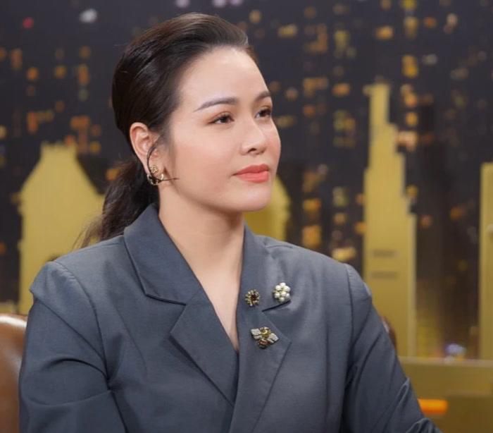 Nhật Kim Anh.
