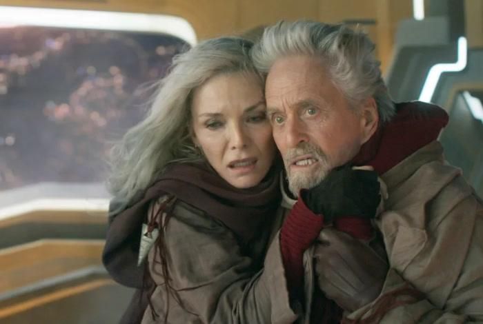 Michael Douglas gắn bó với vai tiến sĩ Hank Pym từ bộ phim Ant-Man ra mắt năm 2015.