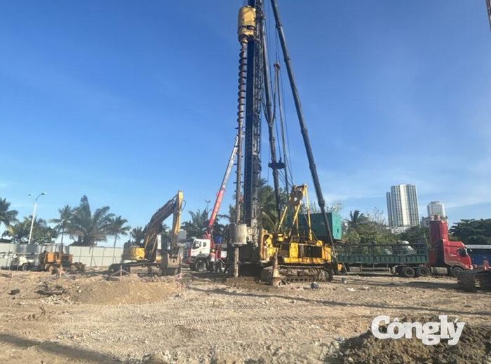 Chủ tịch UBND cấp xã tại Khánh Hòa được quyết định phá dỡ, cưỡng chế phá dỡ một số công trình xây dựng thuộc diện phải phá dỡ.